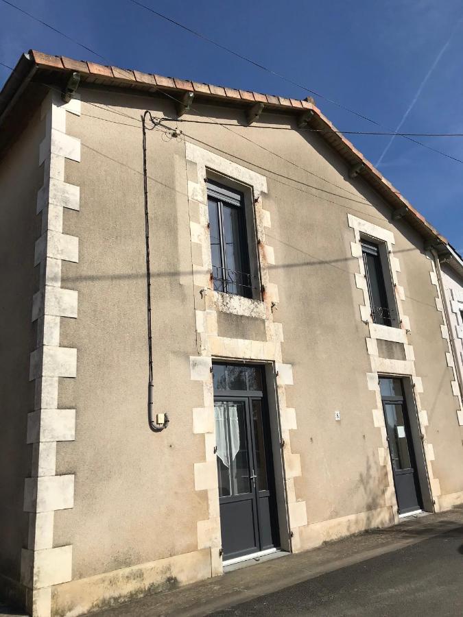 Petite Escale Vivonnoise Villa Vivonne Exterior photo